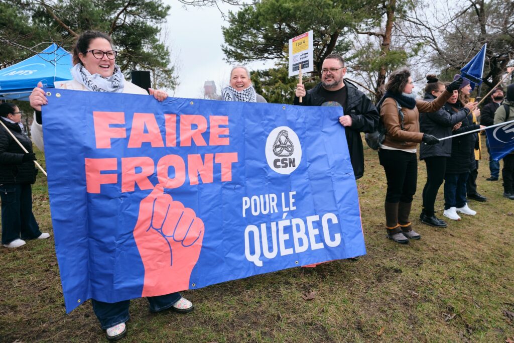 Peut être une image de texte